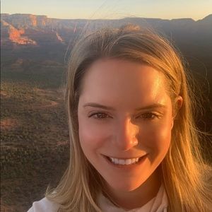 Meet your Posher, Kelley